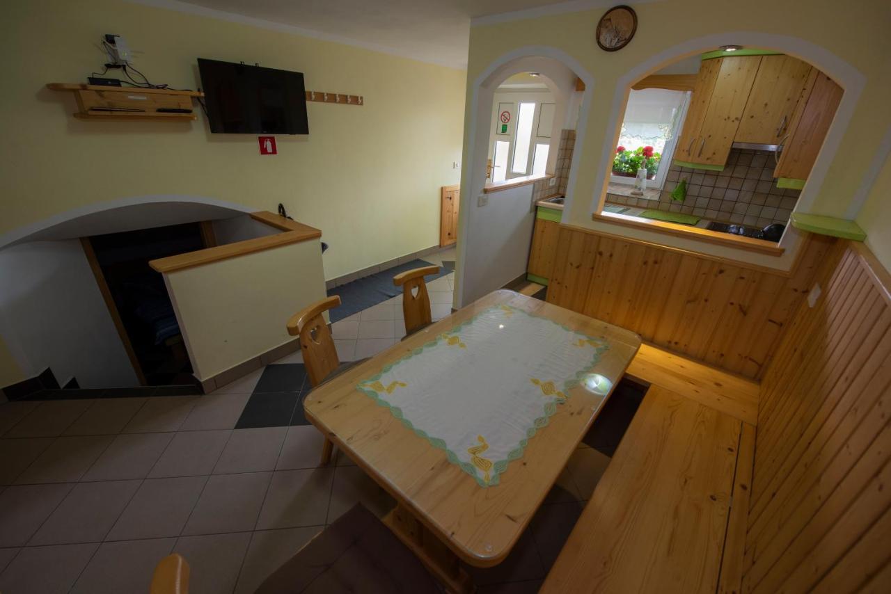 Apartma Vidmar Otlica Ajdovščina Kültér fotó